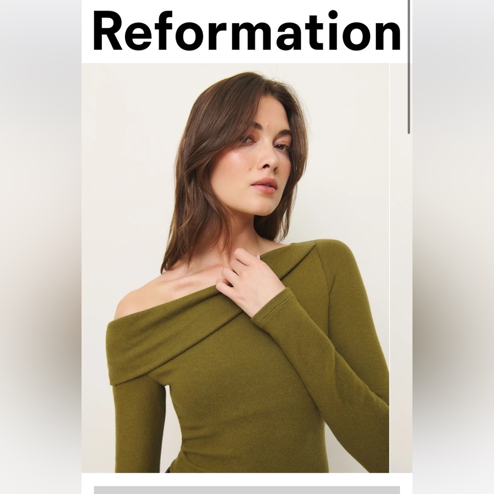 NWT Reformation Elio knit top Olive Off-Shoulder Women Sweater